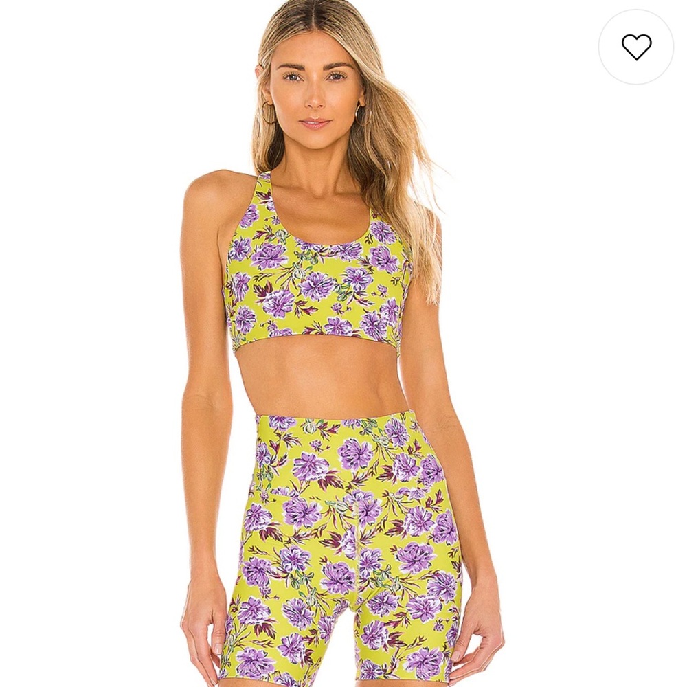 Brand new Beach Riot sport workout set.